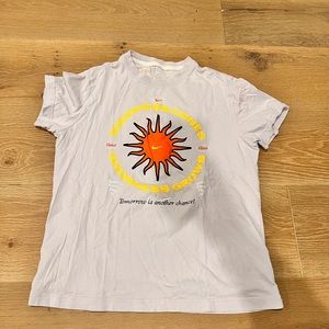 Nike - The Nike Tee - Girls Large